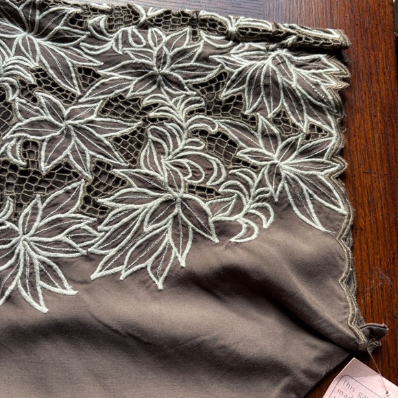 Boho Exotic Handmade In Bali Brown Floral Embroidered Lace Resort Vacation Top L - Picture 5 of 11